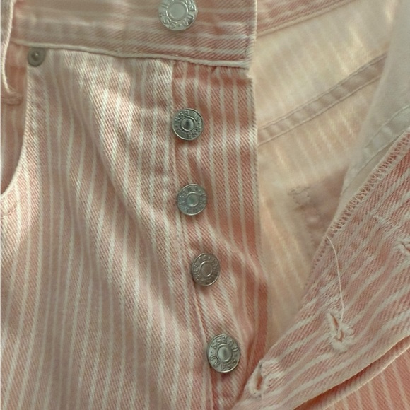 Women’s Vintage Guess Bermuda pink & white striped denim shorts size 2 - Picture 3 of 8